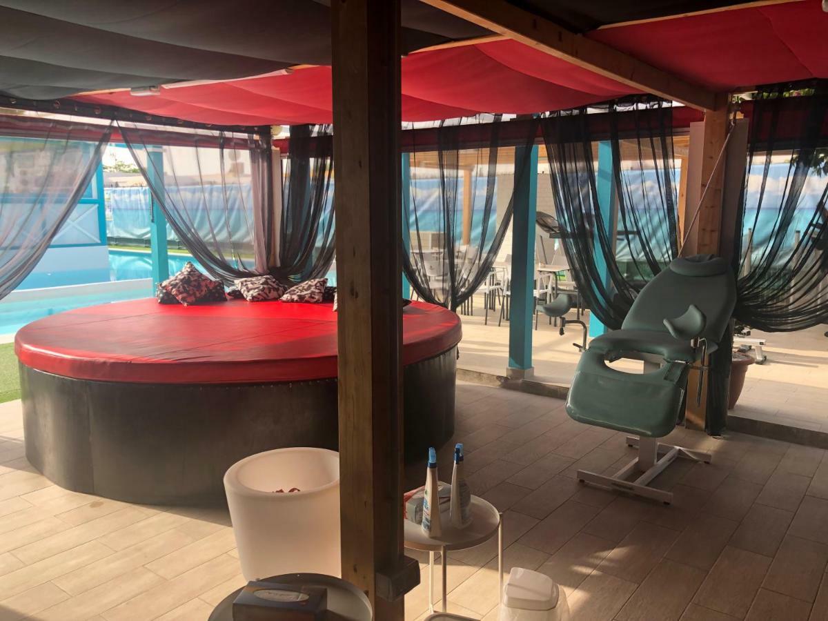 Venus Star Resort - Fkk Nudist Swingers - Only Couples 马斯帕洛马斯 外观 照片